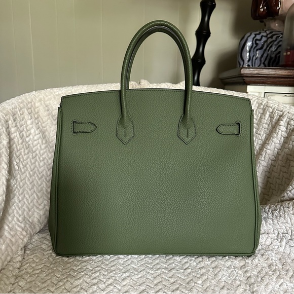 Green Leather Wirkin Handbag - Picture 2 of 8